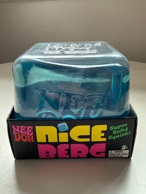 NeeDoh Nice Berg